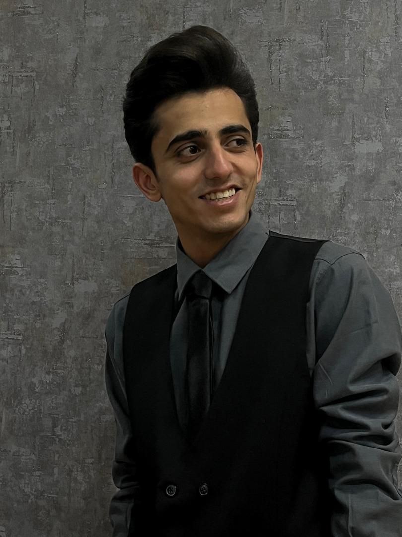 وهاب هاتفی
